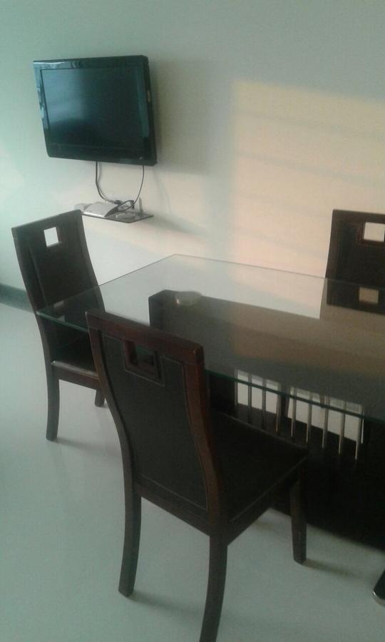 Poonam Hieghts Bed & Breakfast Mumbai Dış mekan fotoğraf